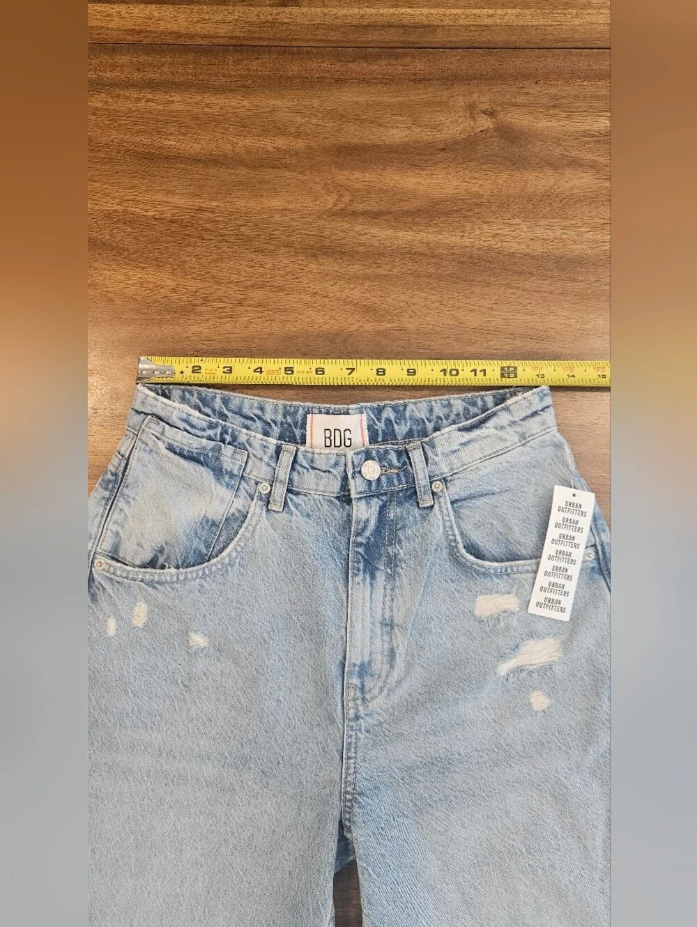 Urban Outfitters BDG Mega Mid-Rise Baggy Jorts - Picture 9 of 10